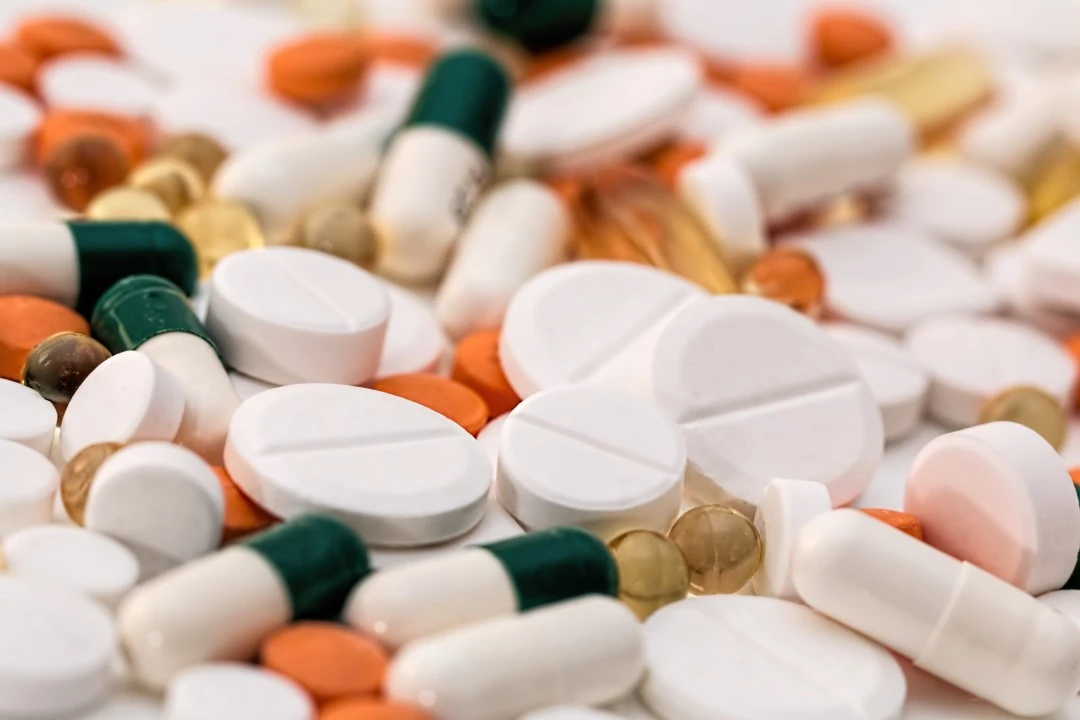 Medicamentos e insumos médicos